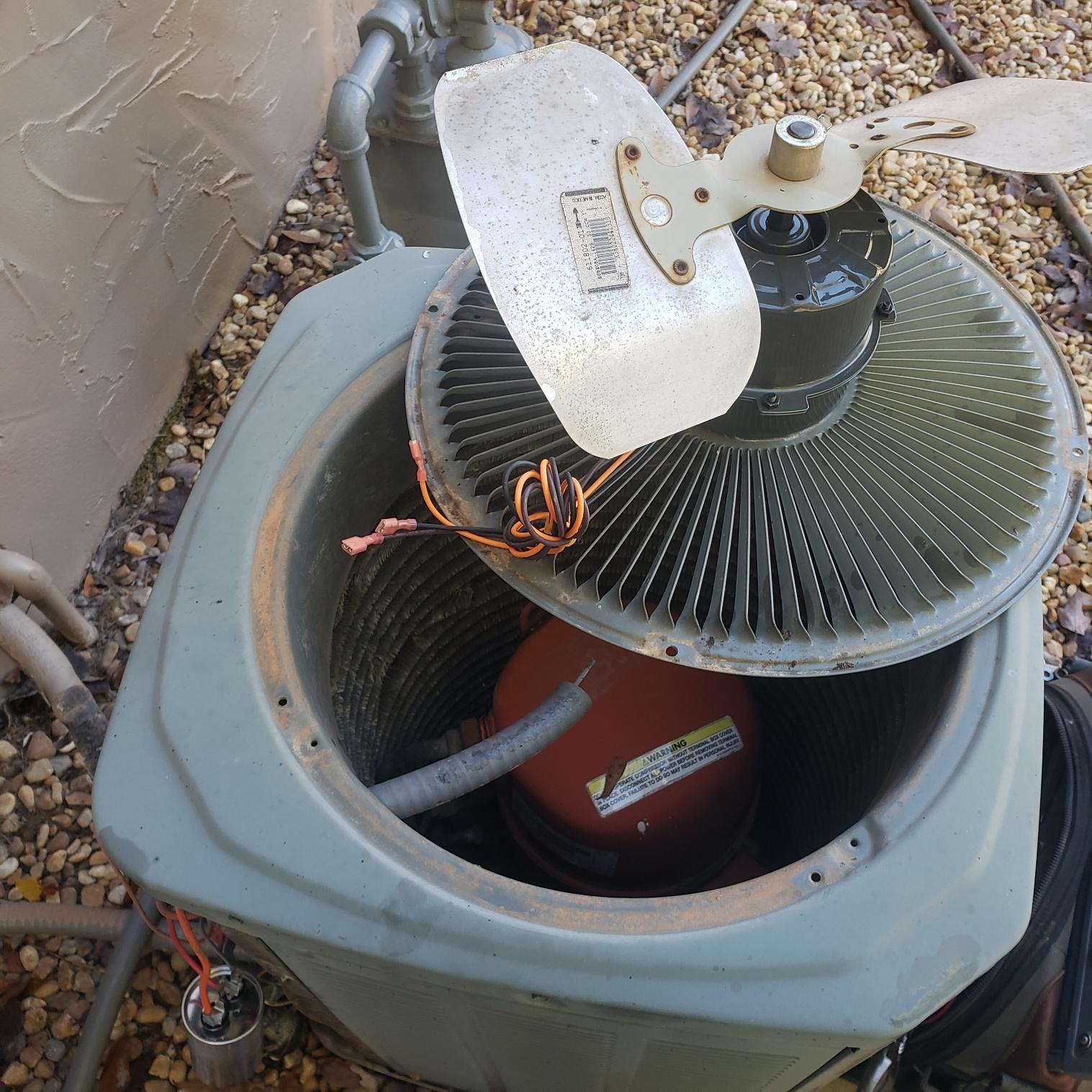 A/c fan not spinning